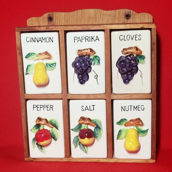 Vintage Wood Spice Rack Ceramic 3 D Fruit Spice Shakers - Picture 13 of 13